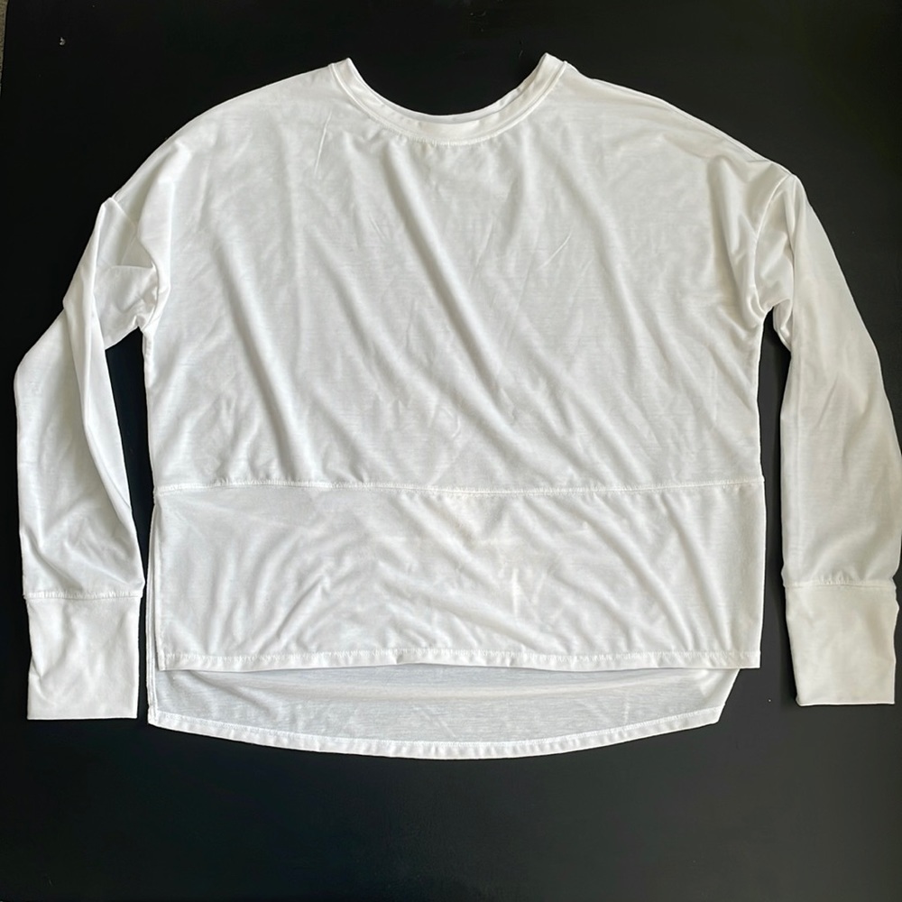 EC Zella Long Sleeve White T-shirt - Size Small
